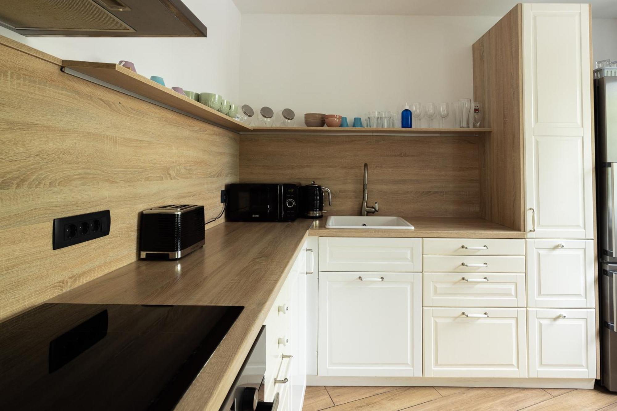Large Two Bedroom Family App - Free Parking Ljubljana Dış mekan fotoğraf
